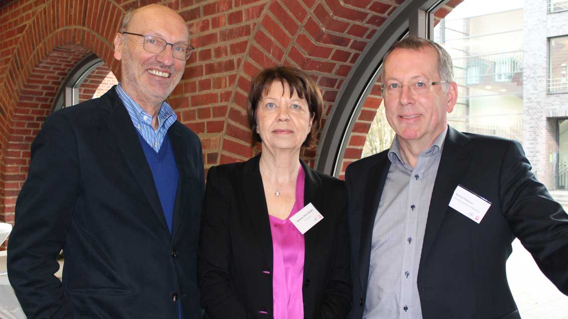 (von links) Professor Reinhard Wiesner, Barbara Kick-Förster und Norbert Pastoors.