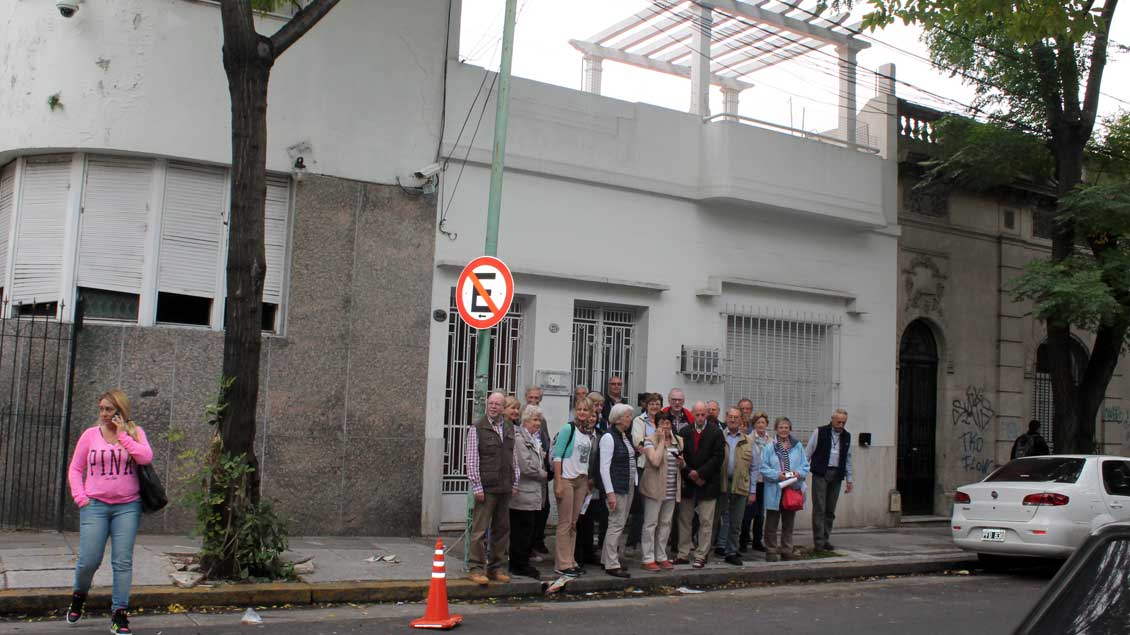 Das Geburtshaus von Jorge Mario Bergoglio liegt in der Straße Varela in Flores, einem Stadtteil der argentinischen Hauptstadt Buenos Aires. | Foto: Karin Weglage