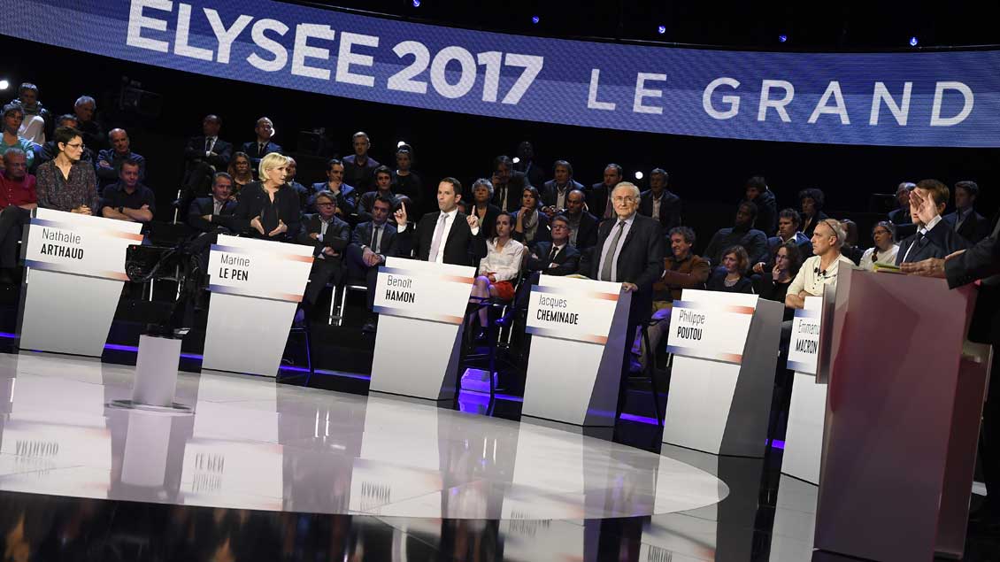 Bei der Fernsehdebatte der Kandidaten für die Präsidentschaftswahl in Frankreich.