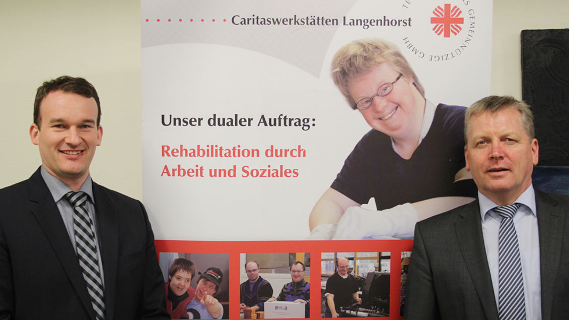 Werkstattleiter Alexander Lürwer (links) und Gregor Wortmann, Geschäftsführer der Tectum Caritas gGmbH mit Sitz in Steinfurt.