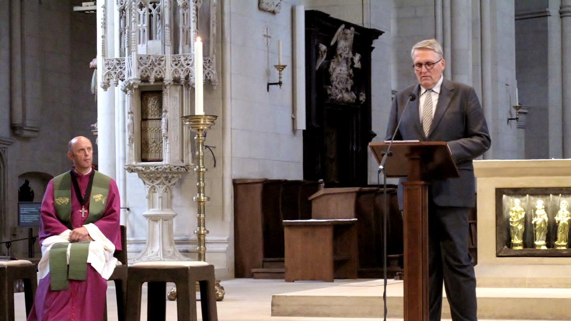 ZdK-Präsident Thomas Sternberg sprach in der Reihe "Domgedanken" in der Kathedrale von Münster. Links Dompropst Kurt Schulte. 