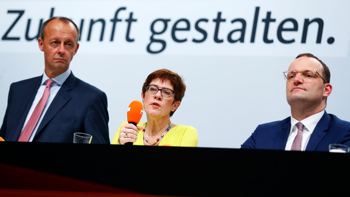 Wer kommt an die CDU-Spitze? Friedrich Merz (62), Annegret Kramp-Karrenbauer (56) oder Jens Spahn (38) (von links). 