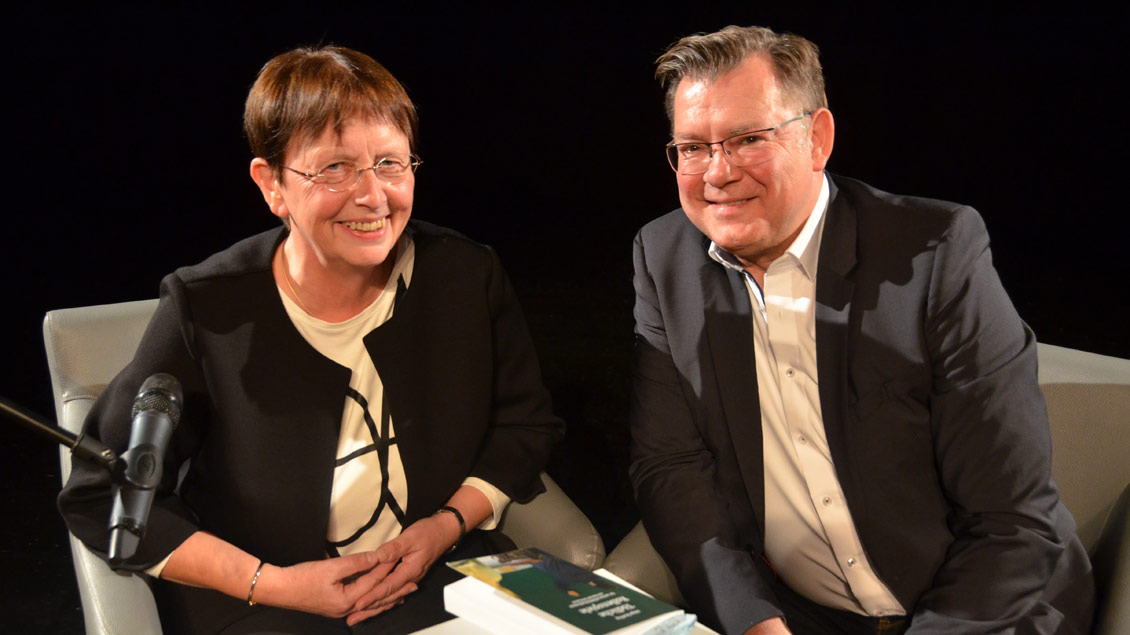 Erfolgs-Autorin Helga Streffing im Gespräch mit ihrem Lektor Markus Nolte.