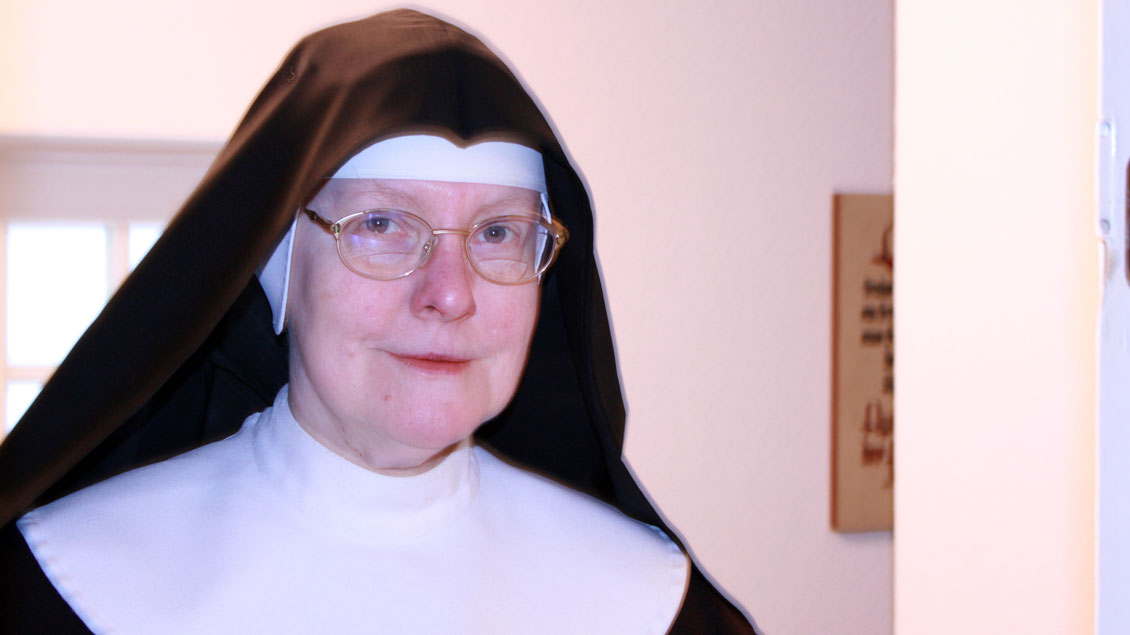 Schwester Ancilla Röttger warnt vor falschen Erwartungen an das Leben im Kloster.