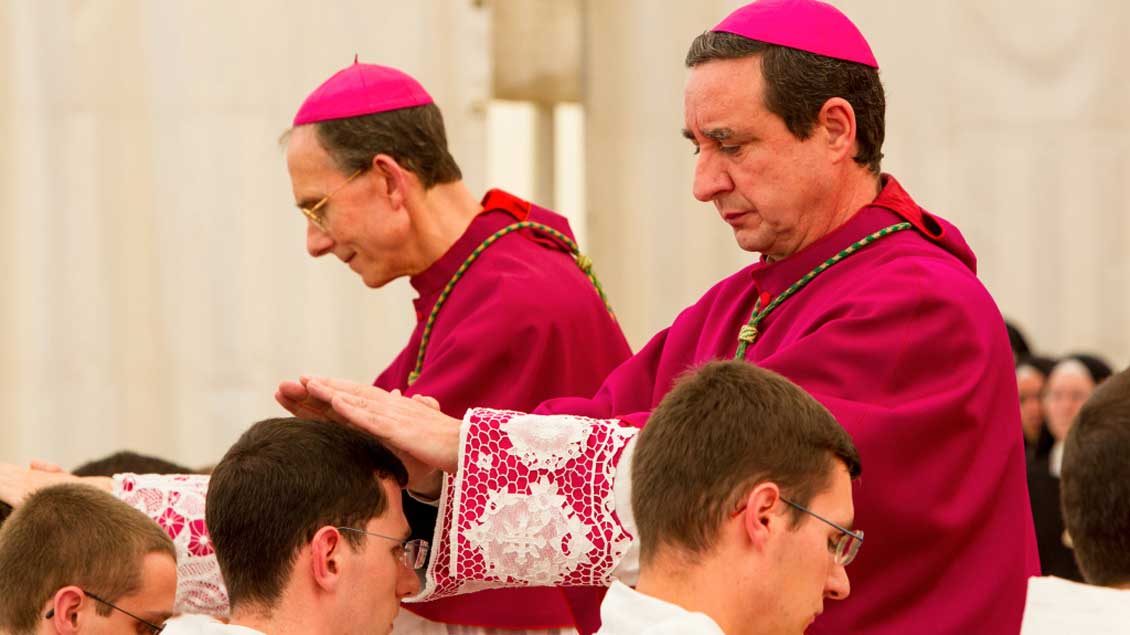 Priesterweihe der Piusbruderschaft 2012.