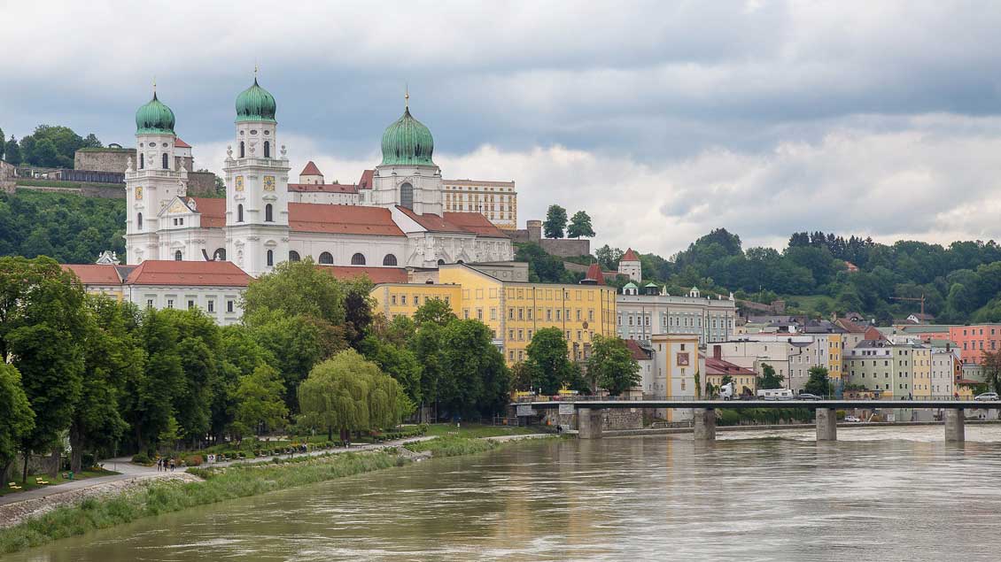 Blick auf den St.-Stephans-Dom in Passau.