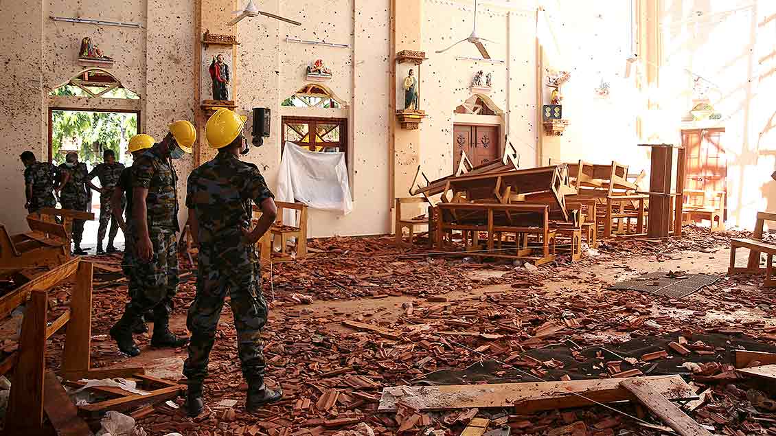 In der St. Sebastian Church in Negombo sind die Folgen des Anschlags zu sehen.
