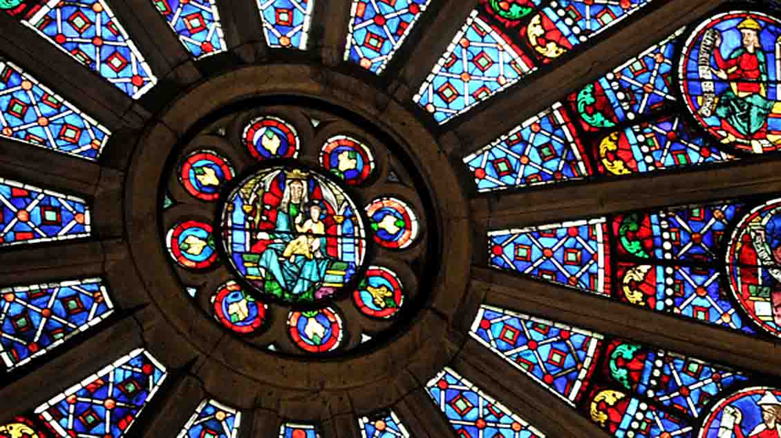 Die Rosette der Kathedrale Notre Dame in Paris