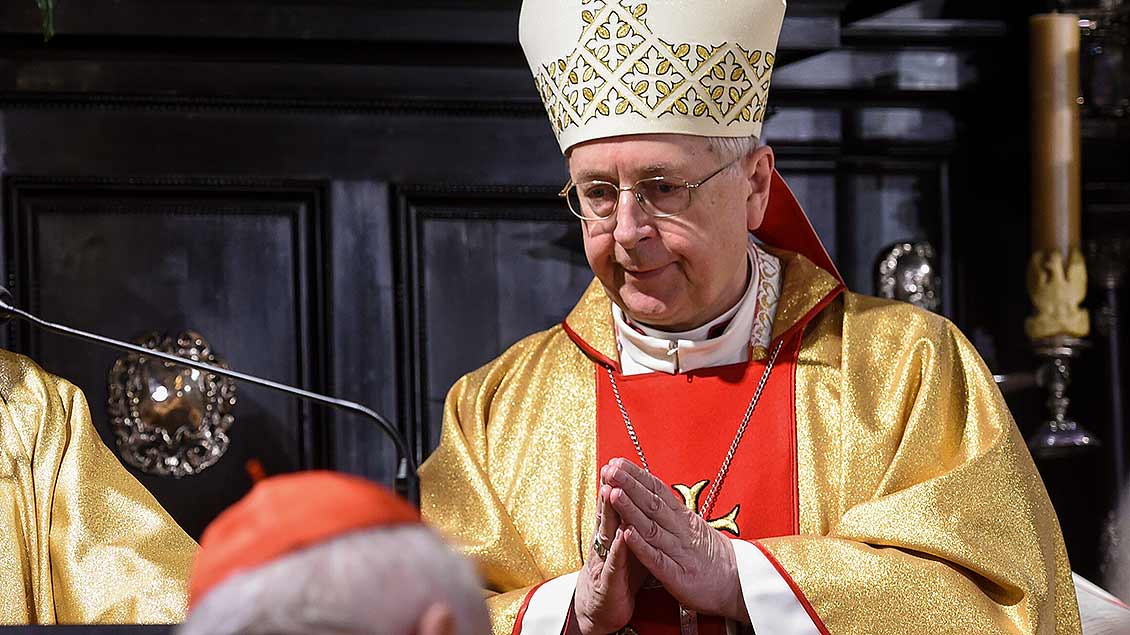 Erzbischof Stanislaw Gadecki bei einer liturgischen Feier