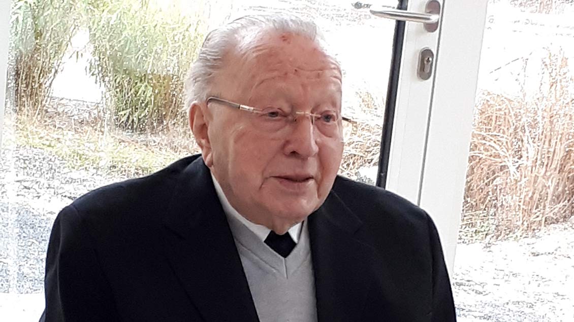 Pfarrer Heinz-Josef Bathe ist im Alter von 86 Jahren gestorben.