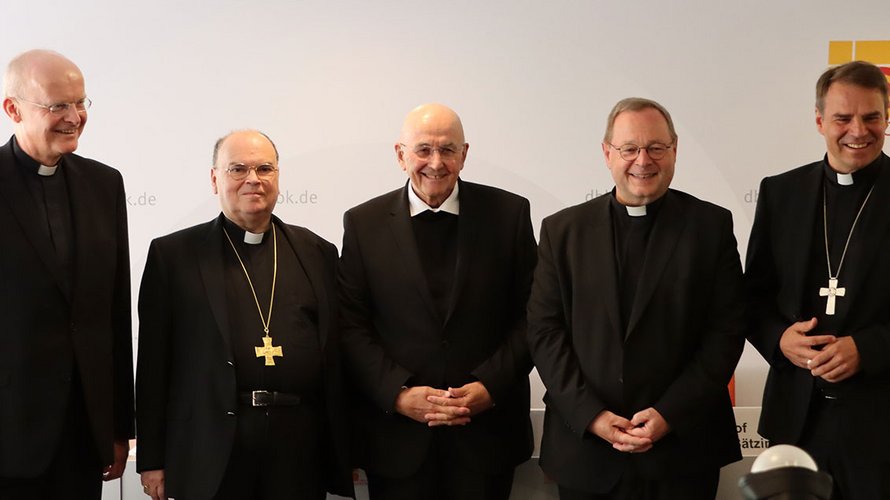 Die deutschen Bischöfe, die an der Weltsynode teilnehmen
