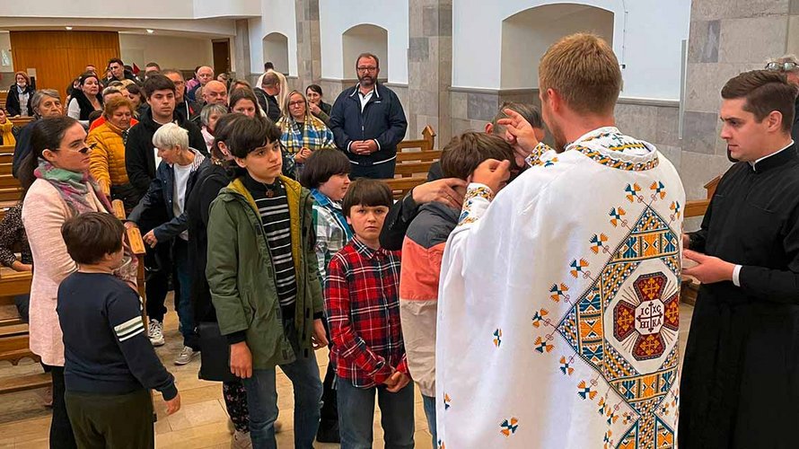 Momentan kommen jeden Sonntag zwischen 60 und 90 Gottesdienstbesucher und -besucherinnen in die Kirche des Kapuzinerklosters. | Foto: privat
