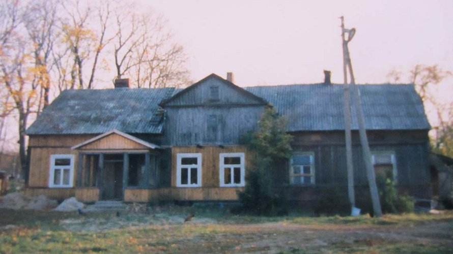 Pfarrhaus-Ruine in Litauen