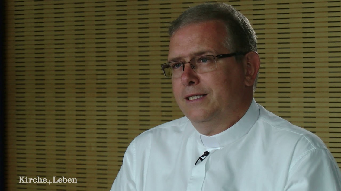 Interview mit Bischof Johannes Bahlmann