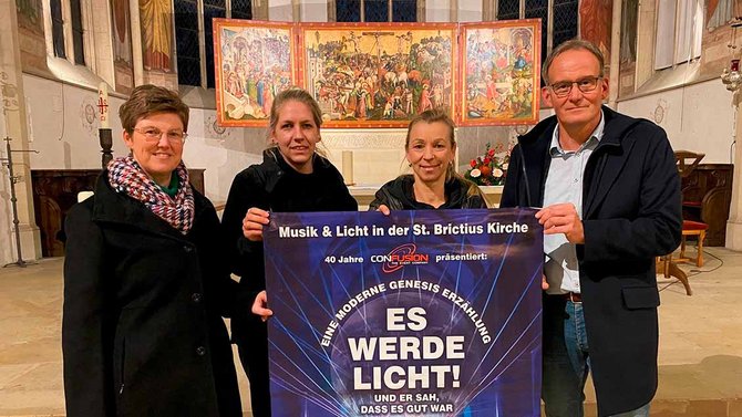 Pfarreiratsmitglied Andrea Stübbe-Hüsing, Pastoralreferentin Stefanie Eißing, Anja Gelking und Bernhard Gelking.