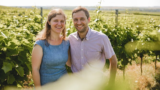 Alina und Martin Koch vom Weingut Abthof 