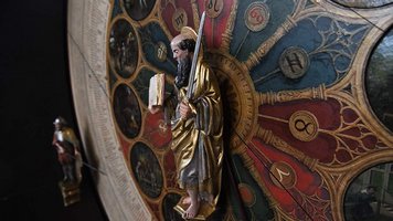 Das große Kalenderblat der astronomischen Uhr im Paulusdom