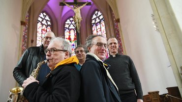 von links: Pfarrer André Sühling, Musiker Frank Lienemann, Kirchenmusiker Andreas Wickel, Pantomime Christoph Gilsbach und Pfarrer Martin Sinnhuber
