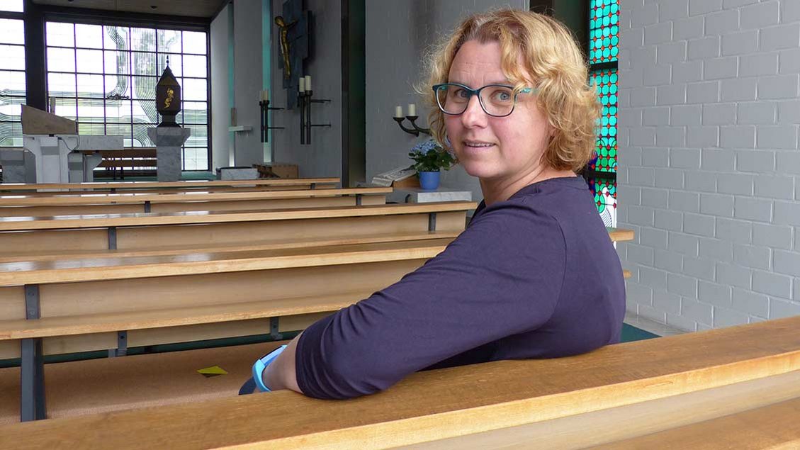 Jutta Steinkamp ist die hauptamtliche Rechnungsführerin der Gemeinde St. Vincenz Pallotti Bad Zwischenahn. | Foto: Franz Josef Scheeben