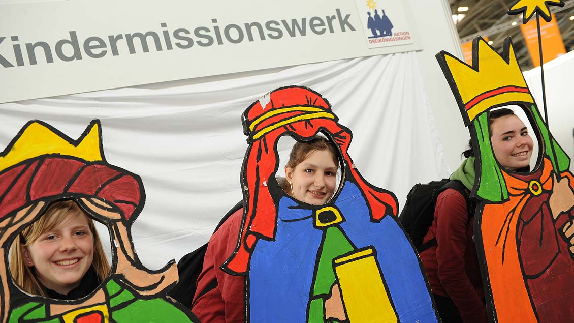 Stand des Kindermissionswerks beim Ökumenischen Kirchentag 2010 in München.
