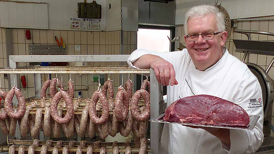 Fastenzeit: Fleischer aus Visbek verzichtet auf Fleisch Foto: Franz Josef Scheeben