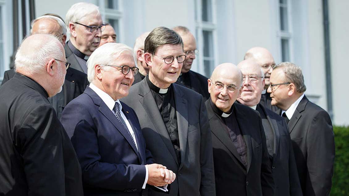 Bischöfe Foto: Bundesregierung, Sandra Steins