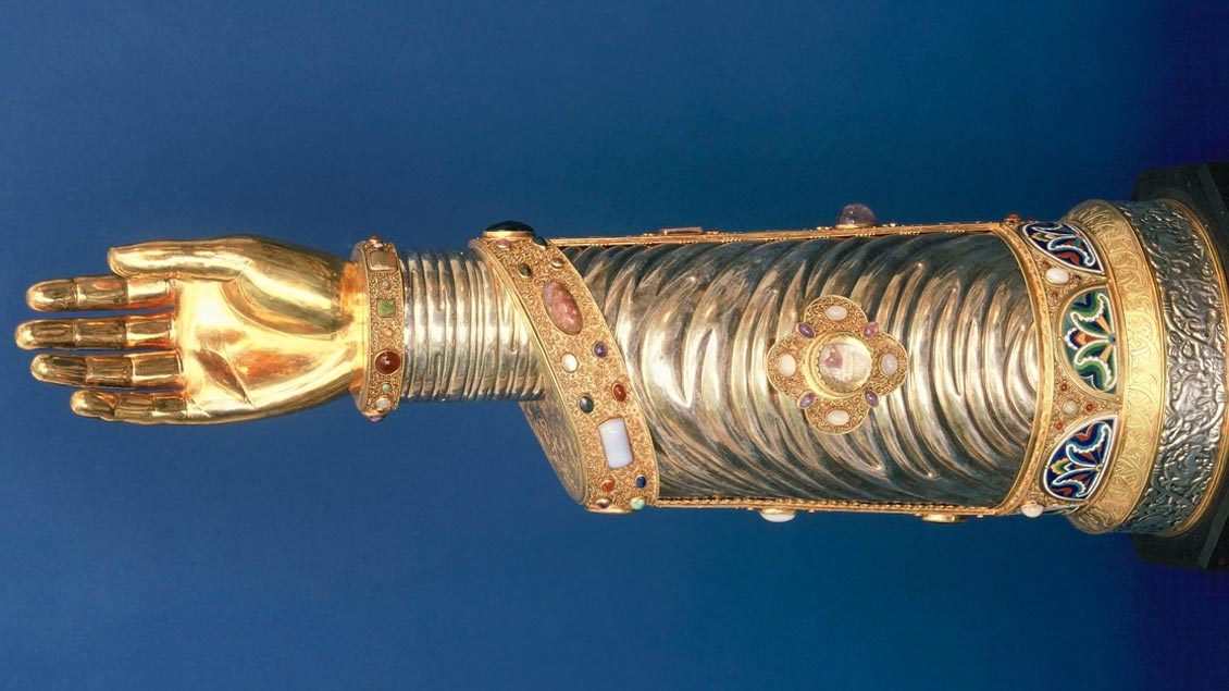 Das gestohlene Arm-Reliquiar mit Knochenresten des heiligen Petrus Canisius.