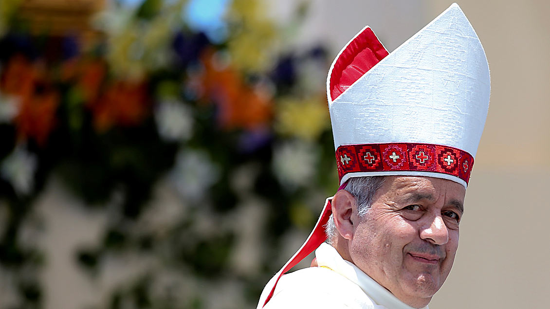 Papst Franziskus hat den Rücktritt von Bischof Juan Barros (Bild) angenommen. Foto: Alessandro Bianchi (Reuters)