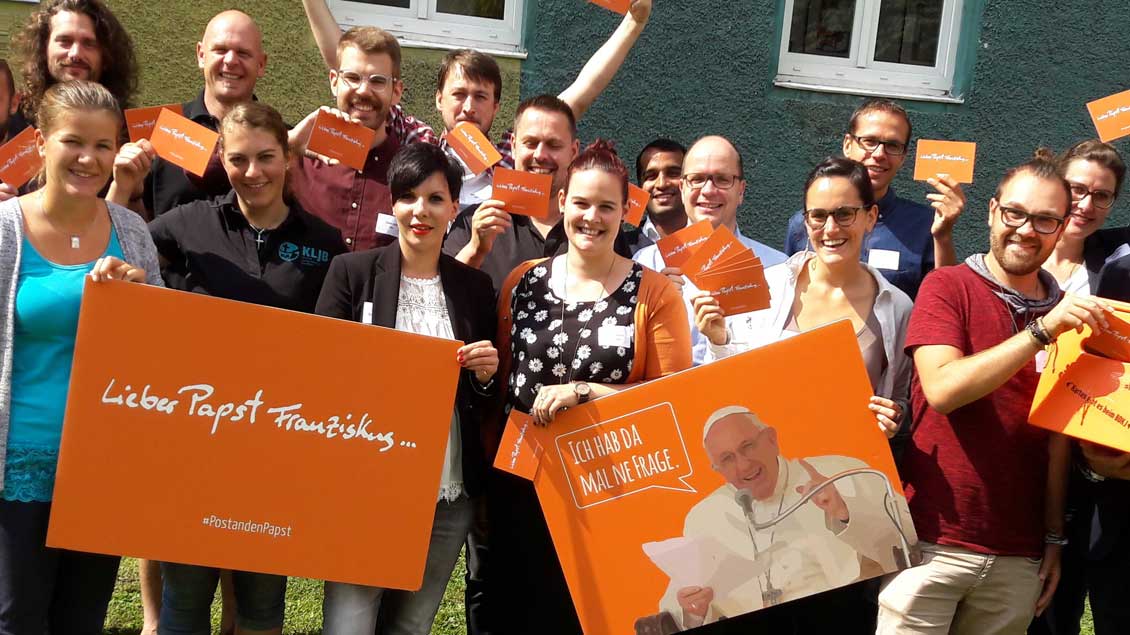 Erstes Vernetzungstreffen von Verantwortlichen der katholischen Jugendarbeit aus dem deutschsprachigen Raum. Foto: BDKJ-Bundesstelle