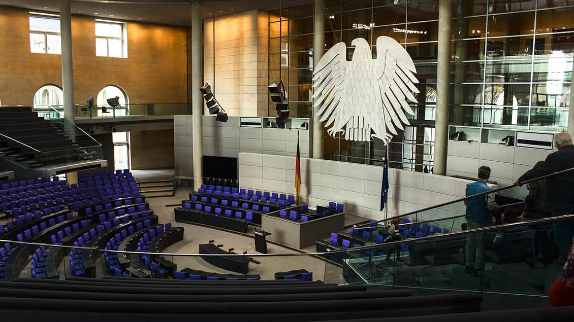 Plenarsaal des Bundestags Foto: pixabay
