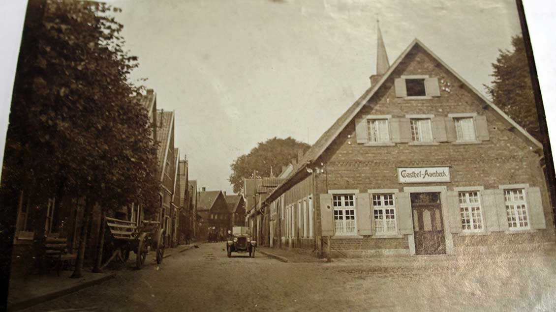 Ansicht der Dorfmitte aus den frühen 1930er Jahren. | Foto: privat