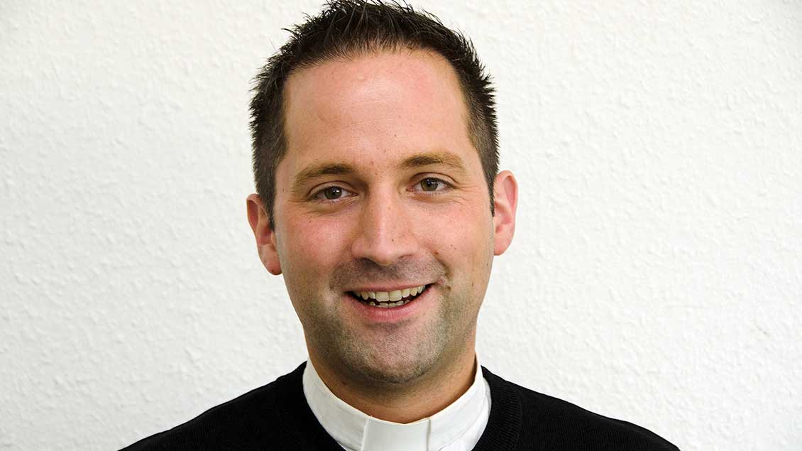 Jan Kröger, Pfarrer von St. Marien Oldenburg, hat für die katholische Kirche die Vorbereitungen für den digitalen Pilgerweg begleitet. | Foto: Ludger Heuer (bpv)