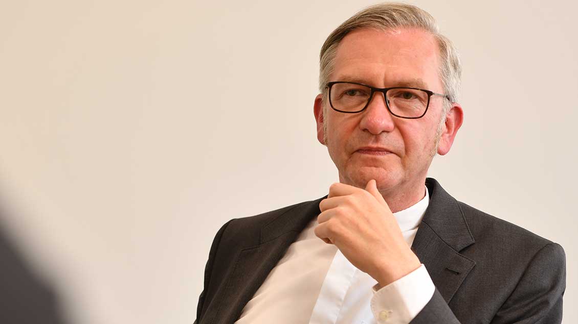 Der Leiter des Katholischen Büros in Nordrhein-Westfalen, Antonius Hamers.