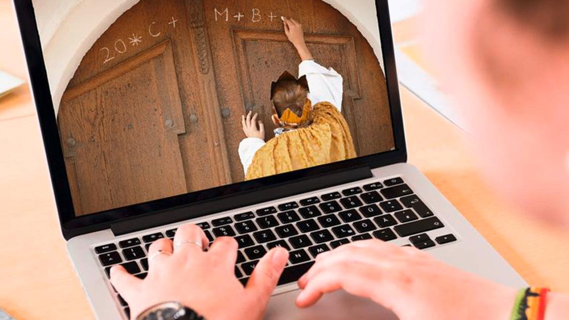 Segen der Sternsinger am Laptop Foto-Montage: Ressel/Ochs/Kindermissionswerk