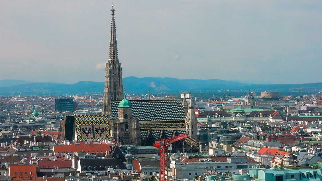 Blick über Wien mit Stephansdom
