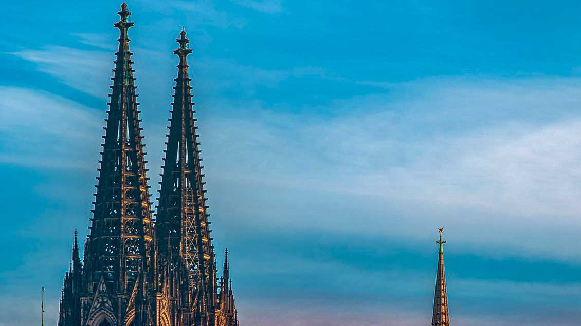 Die Turmspitzen des Kölner Doms
