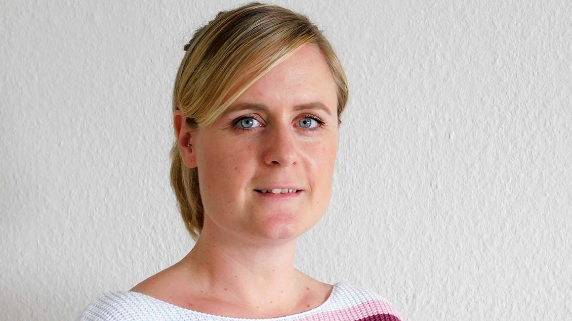 Daniela Janssen ist eine der beiden Mitarbeiterinnen der Caritas-Fachstelle für Sucht und Suchtprävention in Cloppenburg, die die Idee zu dem Projekt hatten. | Foto: Caritas-Suchtberatung Cloppenburg