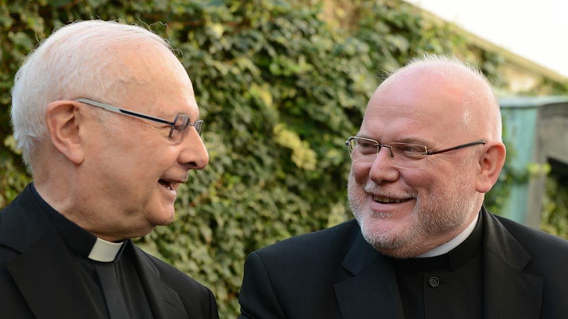 Von Robert Zollitsch übernahm Reinhard Marx 2014 den Vorsitz der Deutschen Bischofskonferenz. | Foto: Michael Bönte, Christof Haverkamp, Archiv Kirche+Leben