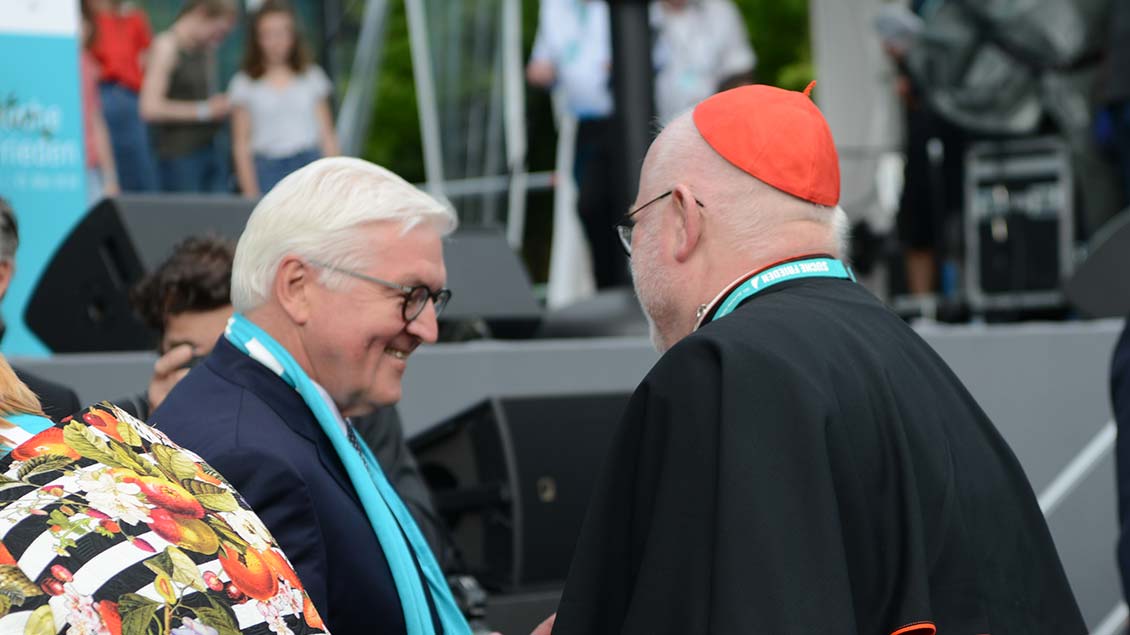 Bundespräsident Frank-Walter Steinmeier und Kardinal Reinhard Marx treffen sich beim Katholikentag 2018 in Münster. | Foto: Michael Bönte, Christof Haverkamp, Archiv Kirche+Leben