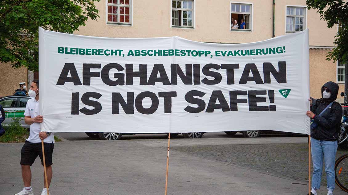 Demo gegen Abschiebung nach Afghanistan Foto: NurPhoto (imago)