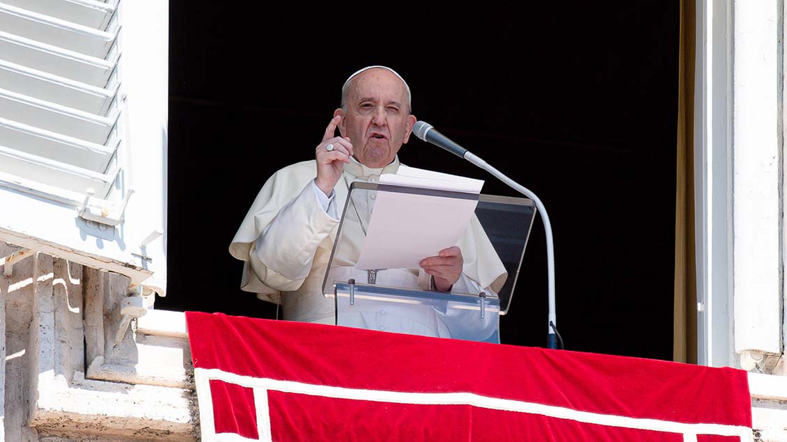 Papst Franziskus im Vatikan Foto: imago