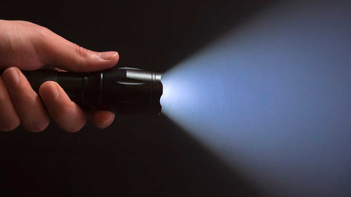 Taschenlampe Foto: Haoka (Shutterstock)