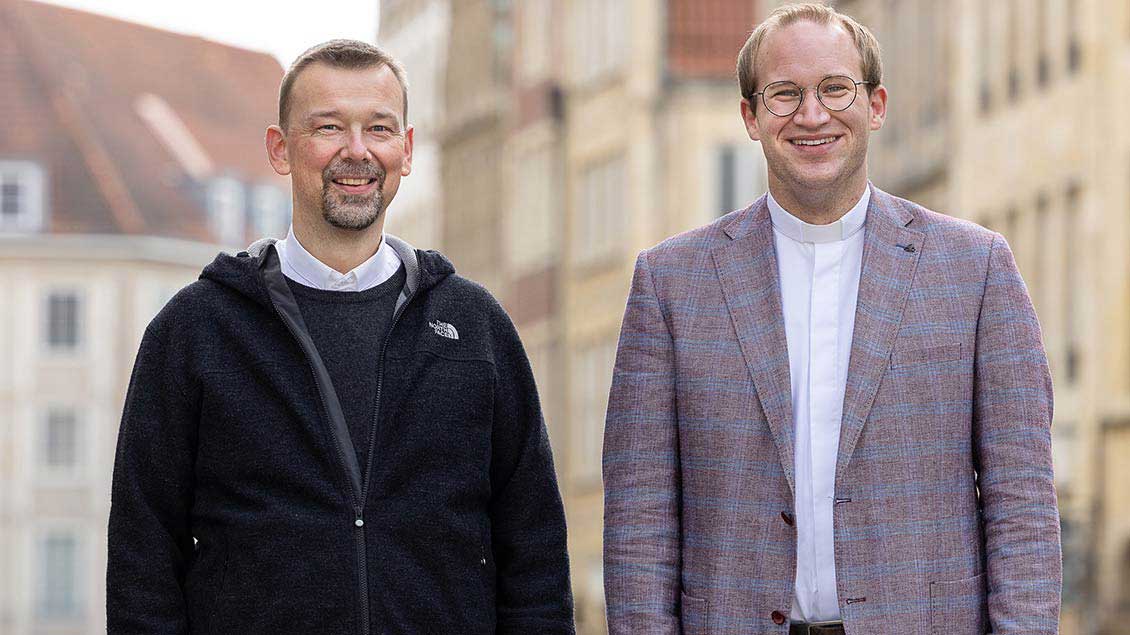 Christian Fechtenkötter (links) und Lars Schlarmann werden am 23. Mai von Bischof Felix Genn im Münsteraner Dom zu Priestern geweiht. | Foto: pd