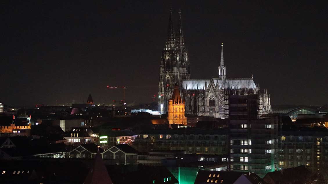 Kölner Dom bei Nacht Foto: Augst Eibner-Pressefoto (Imago) 