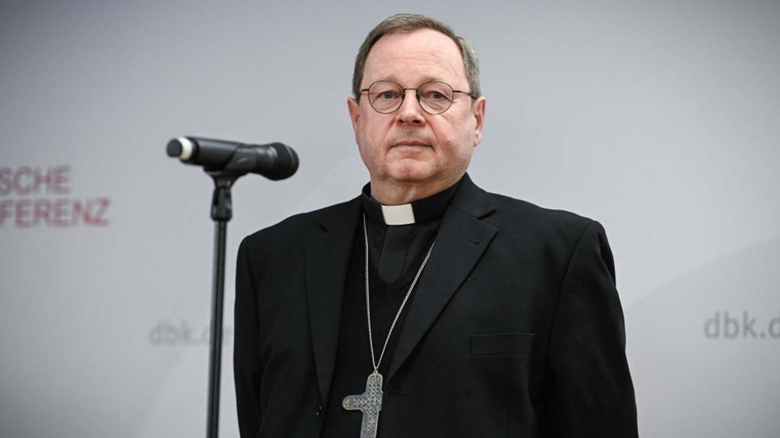 Bischof Georg Bätzing Foto: Julia Steinbrecht (KNA)
