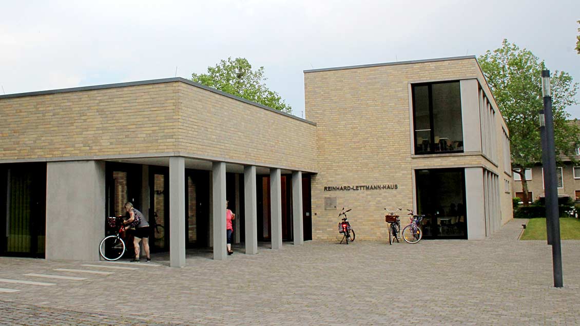 Das „Amandus-Forum“ hießt bis 2019 den Namen „Reinhard-Lettmann-Haus“ Foto: Johannes Bernard