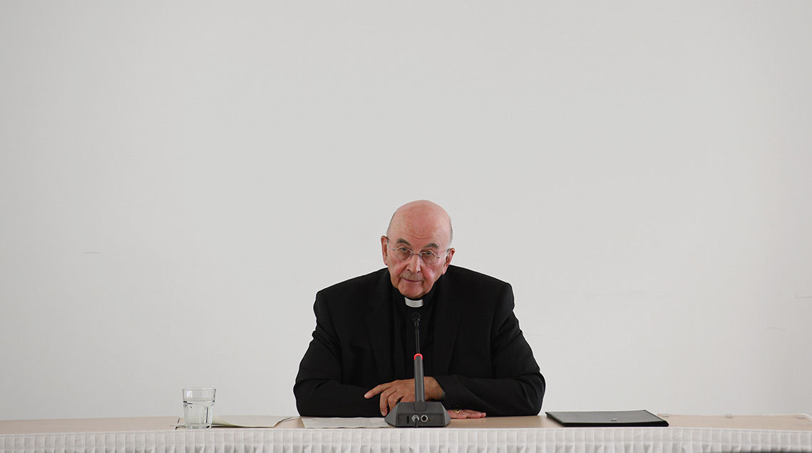 Bischof Felix Genn hat nun auf das Missbrauchs-Gutachten reagiert. | Foto: Michael Bönte