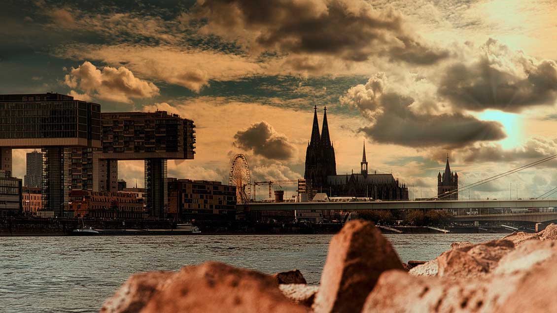 Kölner Dom am Rhein Foto: pixabay.com