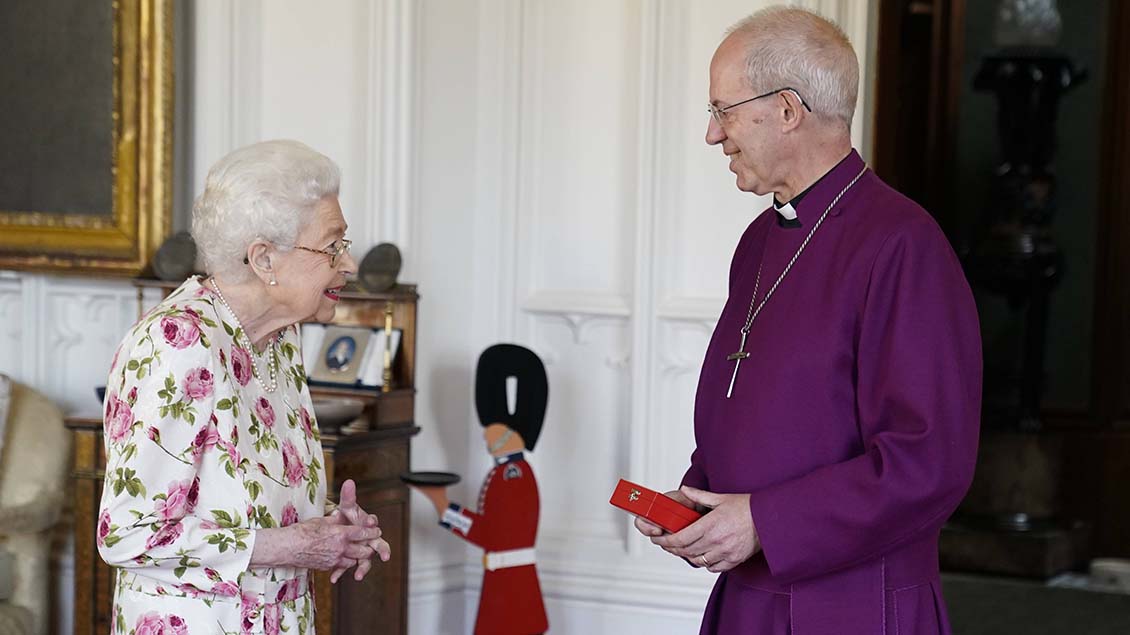 Queen Elizabeth II. und Erzbischof Justin Welby Archivfoto: i Images (imago)