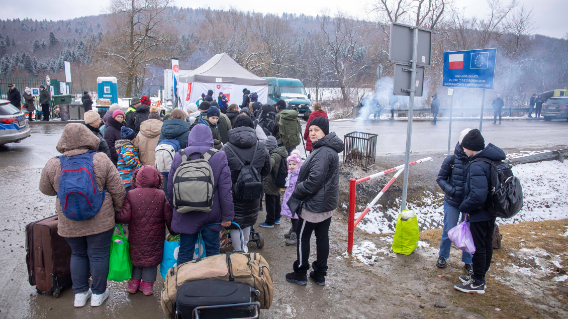 Menschen aus der Ukraine auf der Flucht
